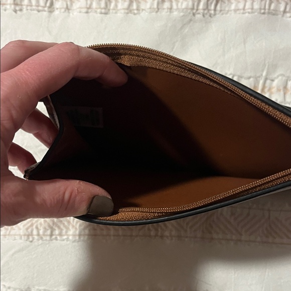 Calvin Klein Rich Brown Wristlet - Picture 3 of 3